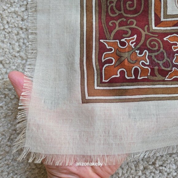 NWOT Metropolitan Museum of Art Wool & Silk Square Scarf Autumn Fall Colors NYC - Picture 10 of 16